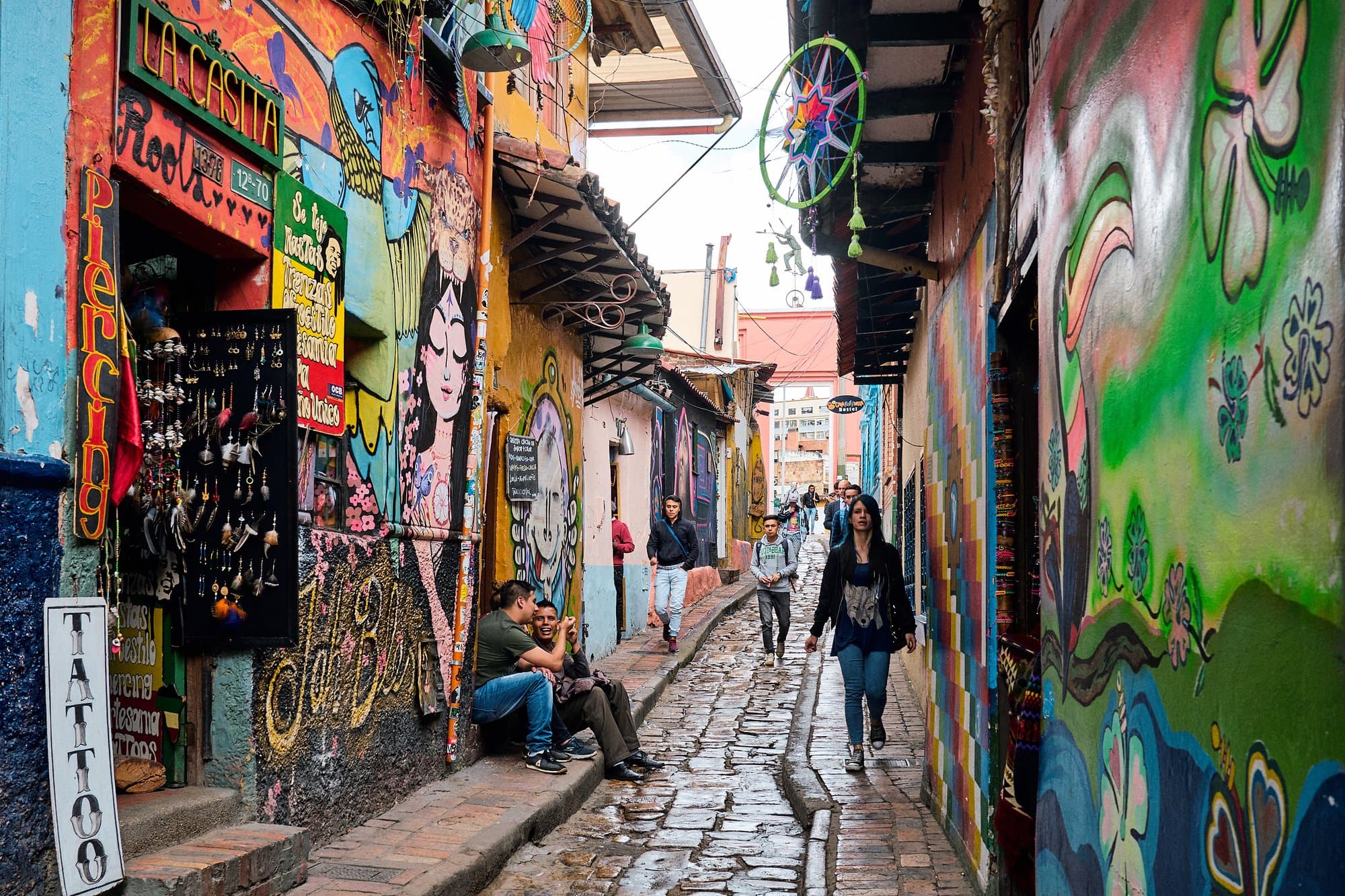 La Candelaria: lo que vi, lo que me contaron y lo que se probó cover